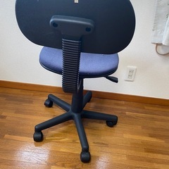 オフィス用チェアの画像