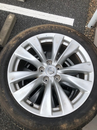 値下げしました235/50R18 97V 4本セット