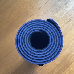 美品　ヨガマットの画像
