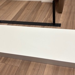 IKEAイケアのウォールシェルフの画像