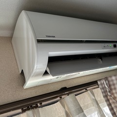 (決まりました)TOSHIBA冷暖房エアコン(6畳用？)の画像