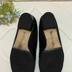 【美品】MIHAMA 黒 スクエアトゥ パンプス23.5センチの画像
