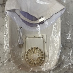 扇風機付き帽子の画像
