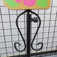 ▽ ブーツ立て 中古品 薔薇の画像
