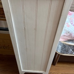 ホワイトシャビー　チェストの画像