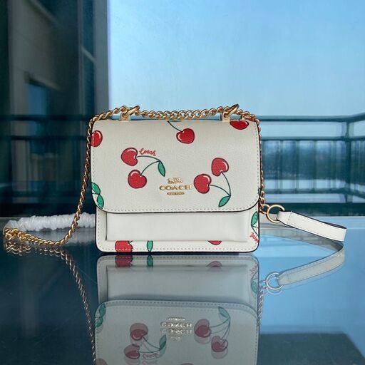 [コーチ] klare ハート シリーズ ミニ オルガンバッグ レディース ショルダーバッグ コンパクト 斜め掛けバッグ