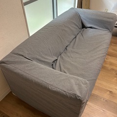 IKEA 2人掛けソファの画像