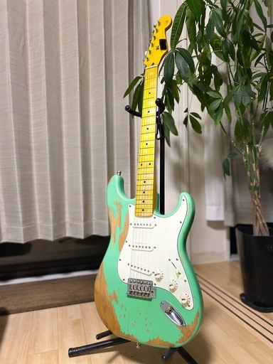 【月末価格】レリック加工　ミントグリーンエレキギター