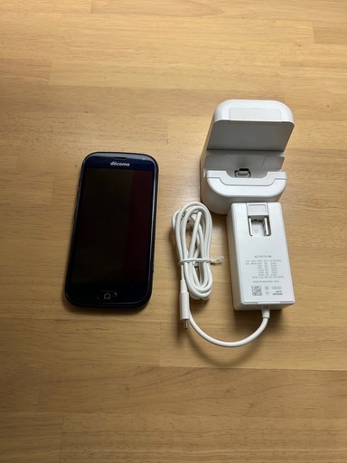 らくらくスマートフォン F-42A　