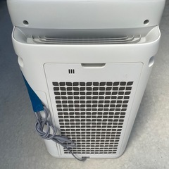 空気清浄機の画像