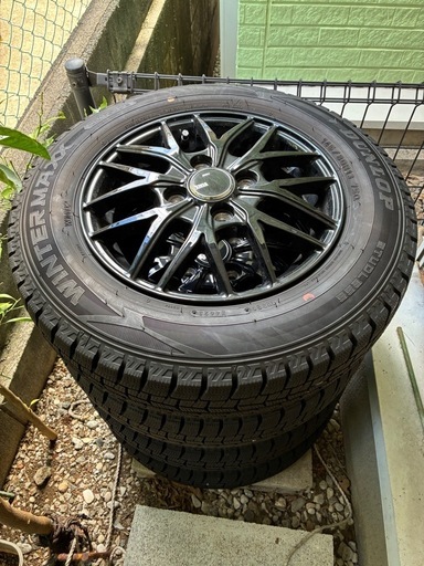 スタッドレスタイヤ
145/80R13