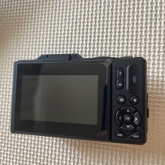 5K Ultra HD デジタルカメラと付属品 ブラック　新品
の画像