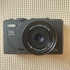 5K Ultra HD デジタルカメラと付属品 ブラック　新品
の画像