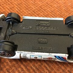 【ミニカー】3点＋1点 Bburago ブラーゴ 自動車 1/43 ITALY フェラーリ/フォードESCORT RS/ランボルギーニ(プルバック式)の画像