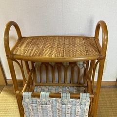 ラタン　ラック（籐製品）の画像