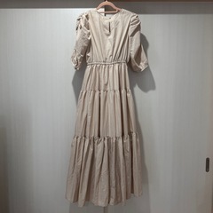 パワショルボリュームティアードワンピース/GRLの画像