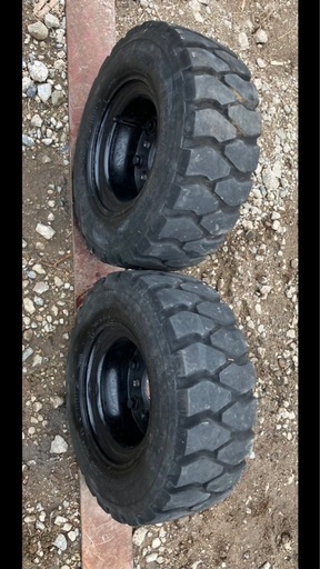 18x7-8 14PR ダンロップフォークリフトタイヤ中古 2本セット