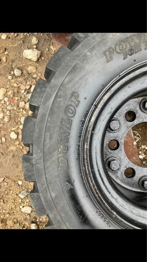 18x7-8 14PR ダンロップフォークリフトタイヤ中古 2本セット