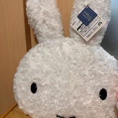 ミッフィー　大きめのぬいぐるみの画像