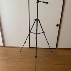 カメラ 三脚 スマホ三脚 軽量三脚 コンパクト トラベル三脚 3段階伸縮 360°回転 耐の画像