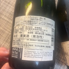 シャンパン&白ワインの画像