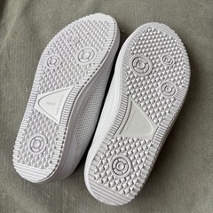 【最終値下げ】新品.試着のみ　18㎝上靴の画像