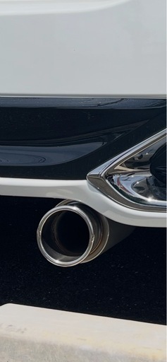 フジツボマフラー　アクアNHP10