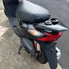 人気車両‼️JOG ZR スペシャルエディション❗️　走行距離12367km シート貼り替え済み❣️バッテリー新品❗️ 原付　スクーターの画像