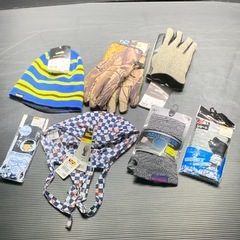早い者勝ち！半額以下！新品未使用品！ワークマンの夏物冬物グッズ！帽子 バンダナ リストバンド アームカバー 手袋 軍手の画像
