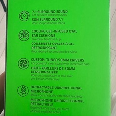 Razer KRAKEN 有線ヘッドセットの画像