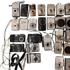 118011(5)118010(42) ジャンク品 canon キャノン IXY 47点まとめ売り [1000023930017]の画像