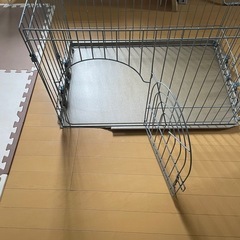 犬ケ-ジの画像