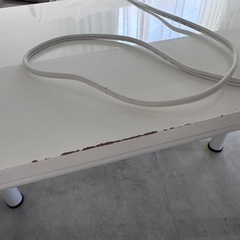 ネイルデスクの画像