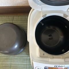 ZOJIRUSHI　象印　炊飯器　圧力IH炊飯ジャー　３合炊　NP-RM05　2020年製の画像