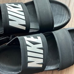 NIKE サンダルの画像