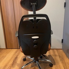オフィスチェアの画像
