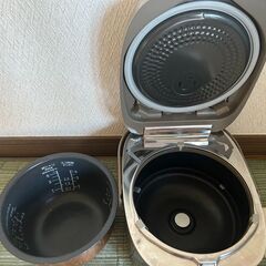 Panasonic　パナソニック　炊飯器　IHジャー炊飯器　ダイヤモンド銅釜　SR-HX10E9　5.5合炊　12年製の画像
