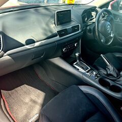 ⭐26年式★アクセラスポーツ⭐電動サンルーフ★ワンオーナー車★本土仕入★２年車検・２年保証付き！下取り可能！の画像