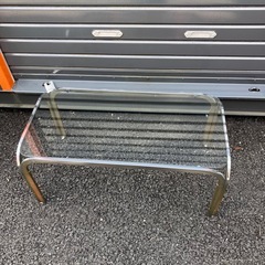無料　ガラステーブルの画像