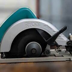 RYOBI 電動丸ノコ W-165Dの画像