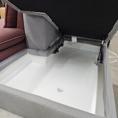 【リサイクルショップどりーむ天保山店】No.2971　美品‼　IKEA　収納付きソファ　グレー　収納付きだから１人暮らしの部屋にもオススメ商品🎵の画像