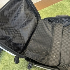 【リユース☆エコちょっぷ】【ホワイト】キャリーケース スーツケース ハードタイプ 4輪の画像