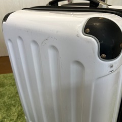 【リユース☆エコちょっぷ】【ホワイト】キャリーケース スーツケース ハードタイプ 4輪の画像