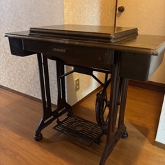 ジャノメ　HL2-350型　足踏みミシンの画像