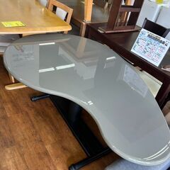 【リユ-スのサカイ広島石内店】ジモティ割！伸長式テーブル/クリ-ニング済み/HG-7141/広島市 家具　佐伯区 家具　南区 家具　西区 家具　東区 家具　中区 家具　安佐南区 家具　安佐北区 家具　安芸区 家具　府中町 家具　海田町 家具　熊野町 家具　坂町 家具　廿日市市 家具の画像