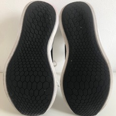 【中古品】ニューバランス NewBalance トレーニングシューズ POWHER RUN W 23.5cm レディースの画像