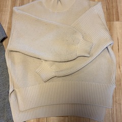 洋服4点まとめ売りの画像