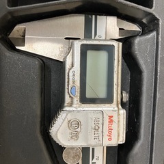 【中古】【店頭引取限定】Mitutoyo デジタルノギス IP67 16,500円の画像