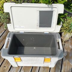 クーラーボックスの画像