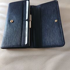 財布新品の画像